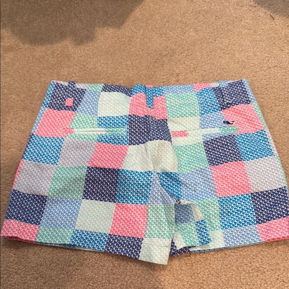 Vineyard Vines Blue and Pink Bermuda Shorts Patchwork Design - Picture 3 of 3